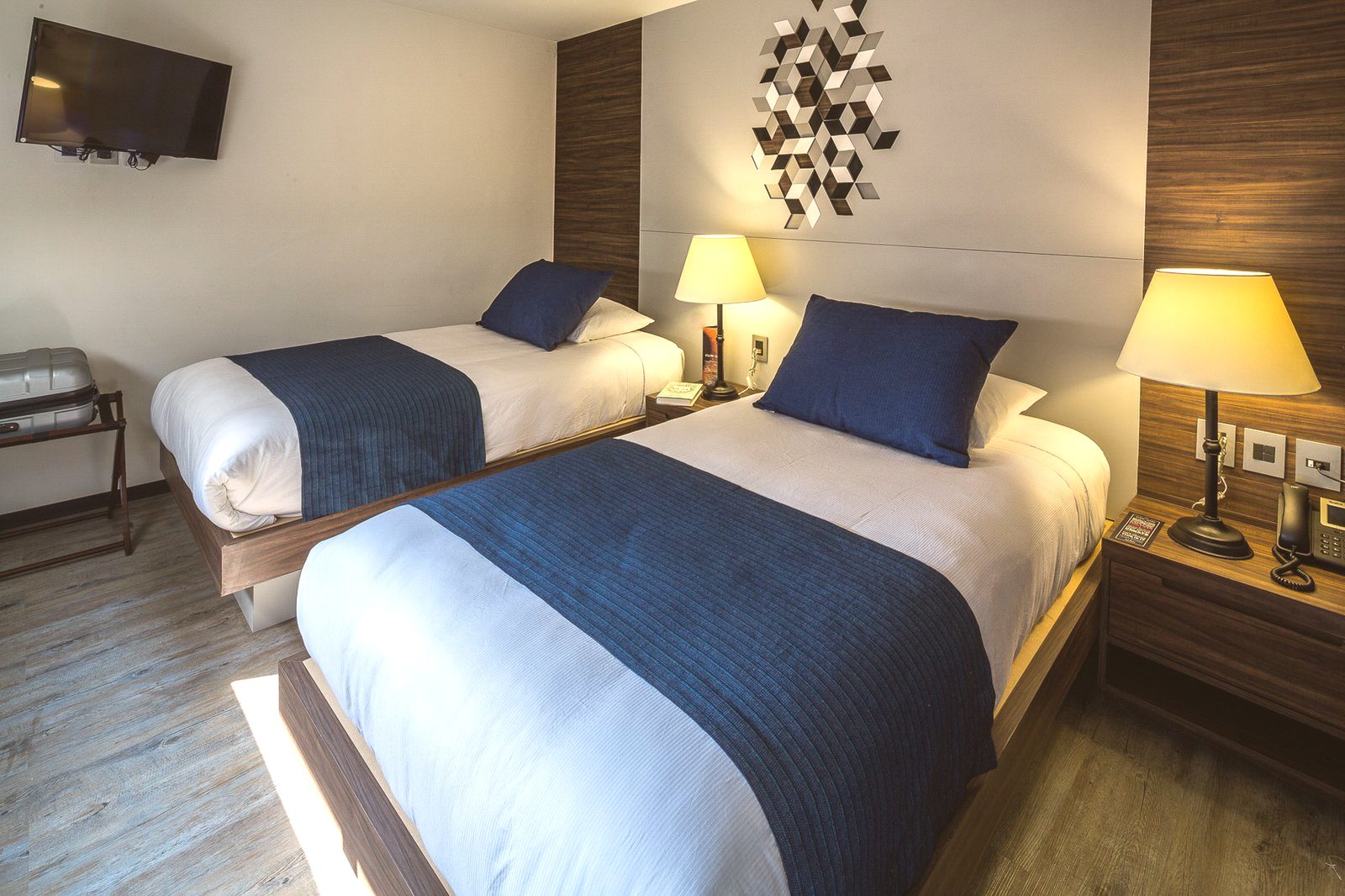 Executive Twin Suite